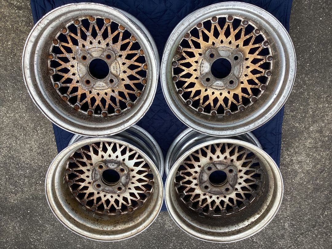 SSRスピードスター15インチ ホイール4本セット PCD114.３