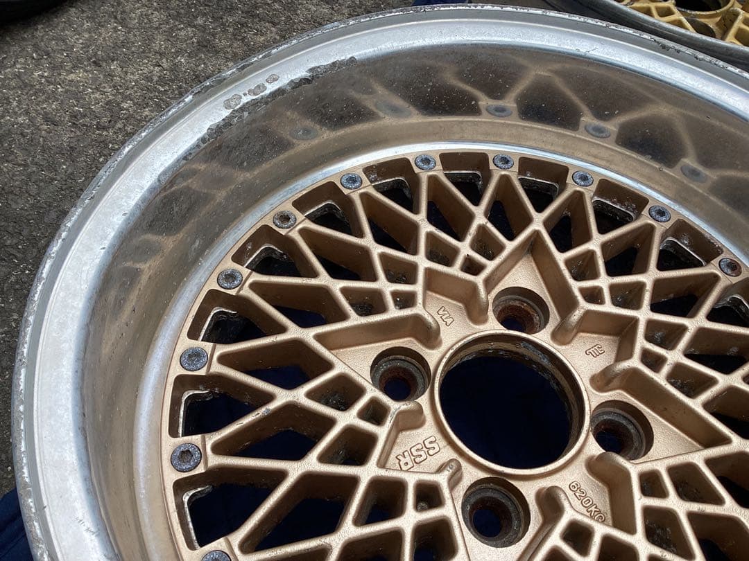 SSRスピードスター15インチ ホイール4本セット PCD114.３