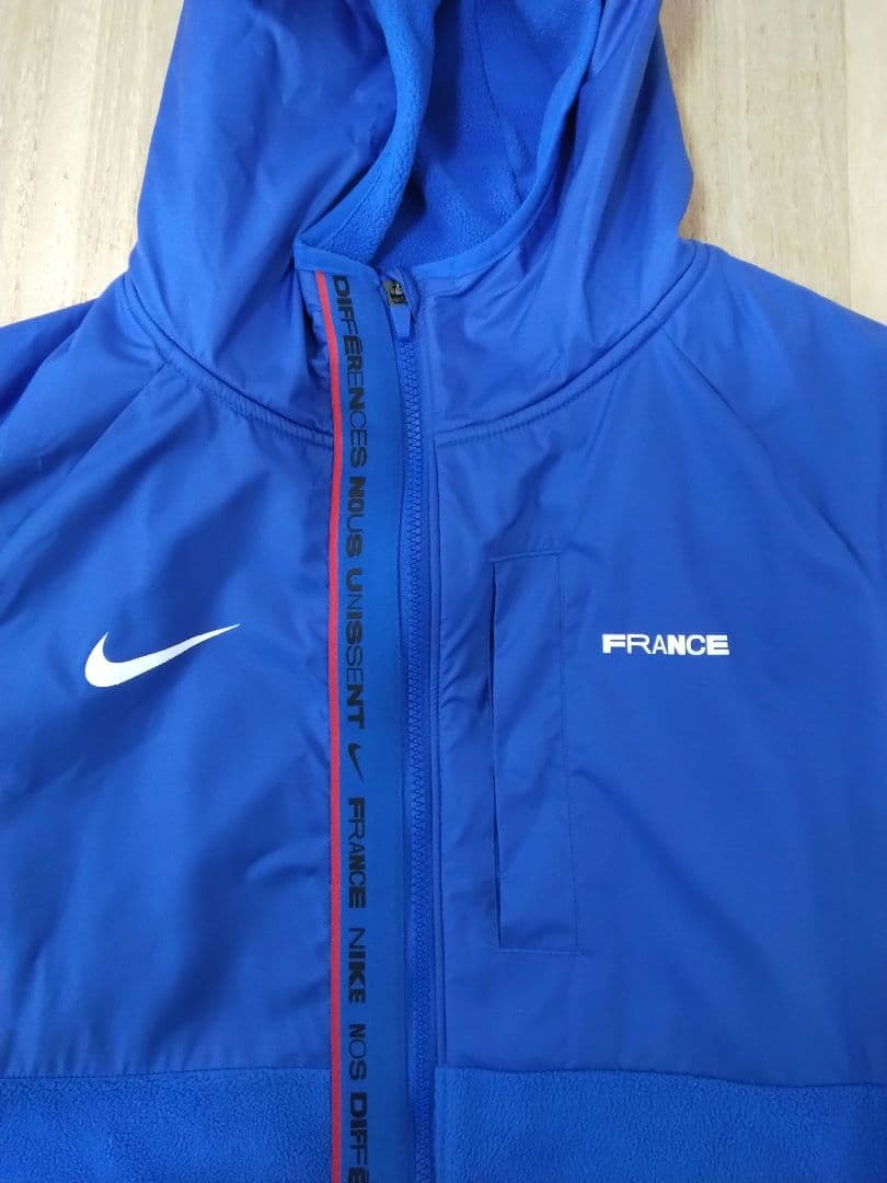 未使用　2022 フランス代表 ウィンターライズド AWF ジャケット　L 相当