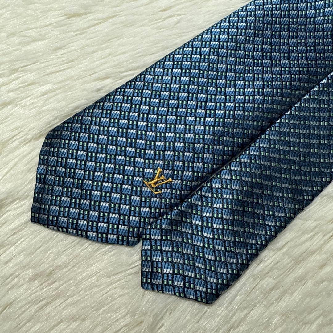 【未使用級】LOUIS VUITTON ネクタイ　高級シルク　ロゴ文字