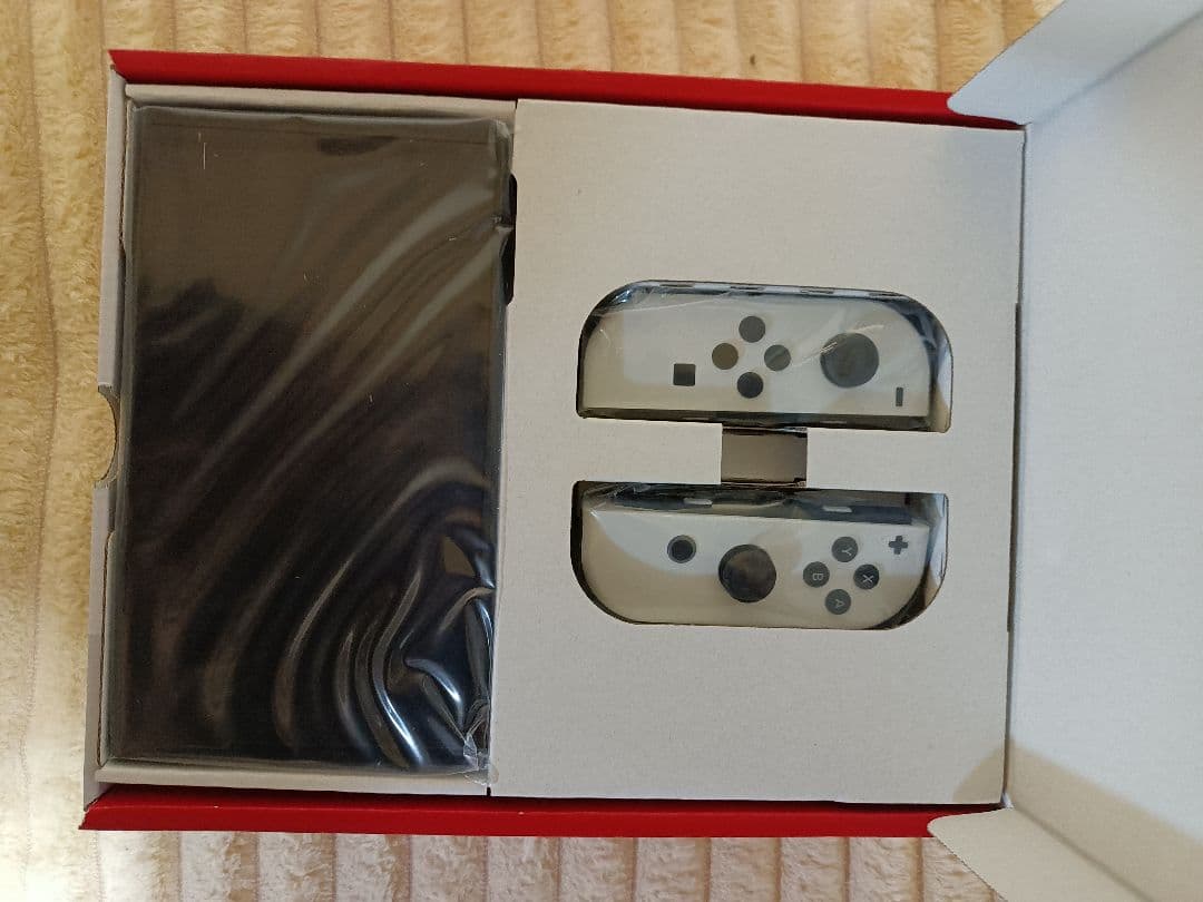 Nintendo Switch 本体（有機ELモデル）