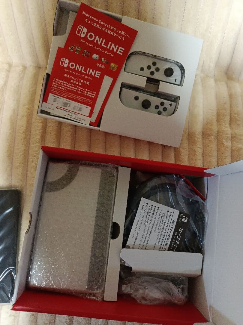 Nintendo Switch 本体（有機ELモデル）