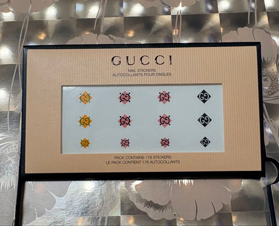 ビリーアイリッシュ x GUCCI レコード & ネイルステッカー