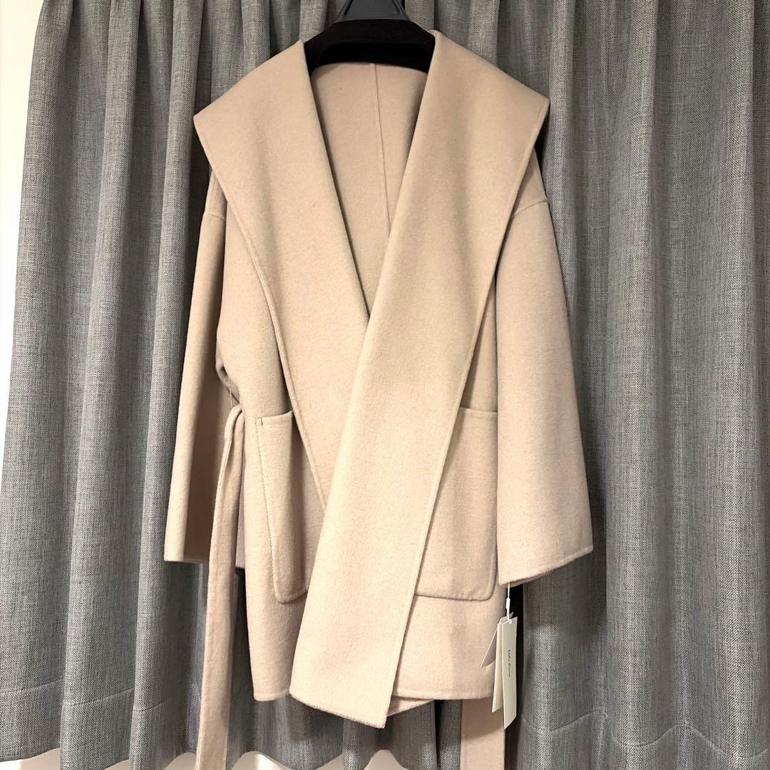 【新品未使用】Mila Owen ミラオーウェン ハーフ丈ポンチョ風リバーコート