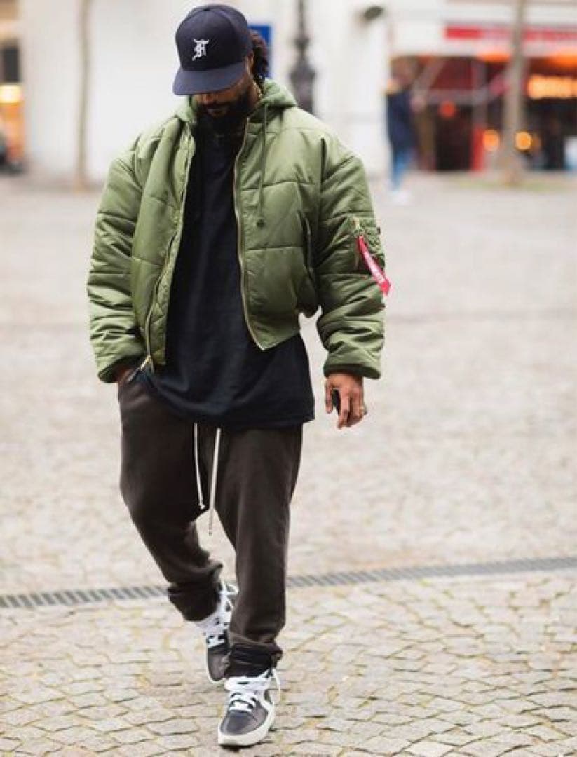 最終値下げです！VETEMENTS リバーシブルMA-1 ボンバージャケット