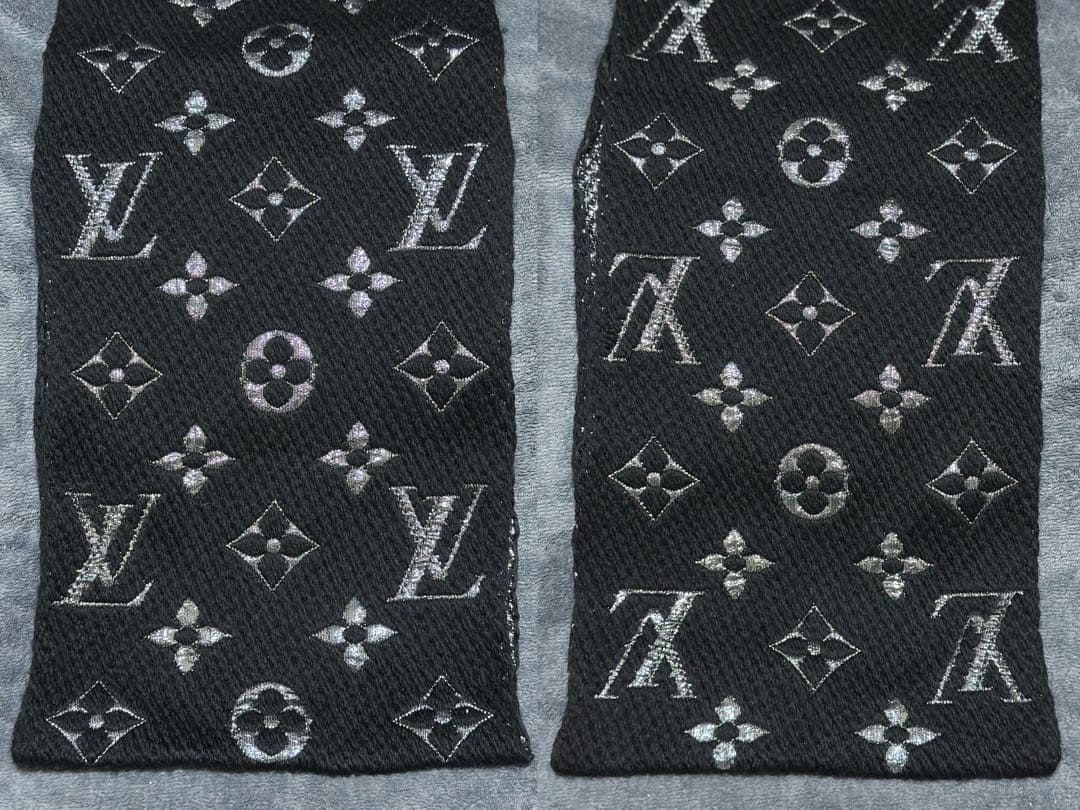 ルイヴィトン マフラー エシャルプ ロゴマニアシャイン BLACK