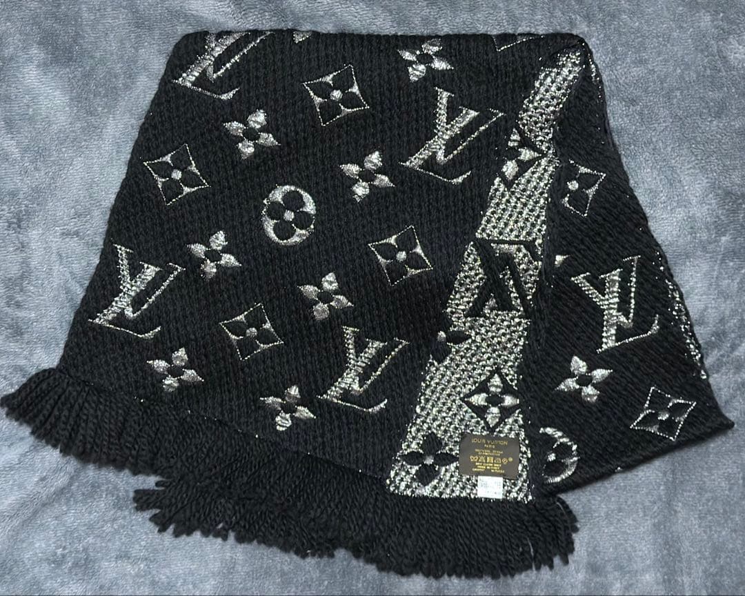 ルイヴィトン マフラー エシャルプ ロゴマニアシャイン BLACK