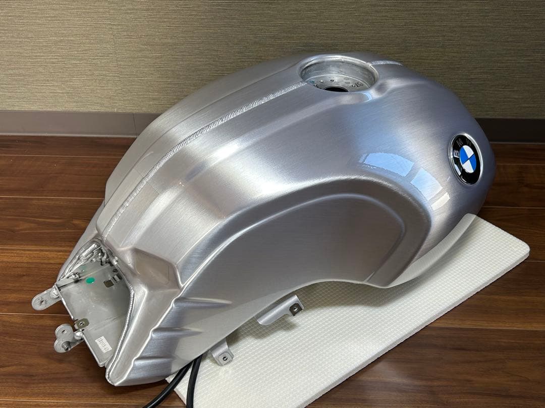 R ninet アルミタンク 溶接ビード rninet  R nine T