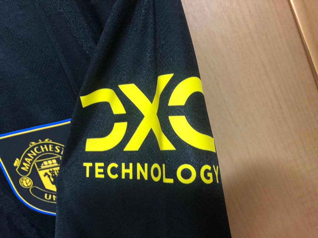 マンチェスターユナイテッド25/26 B・フェルナンデス オーセンティック L