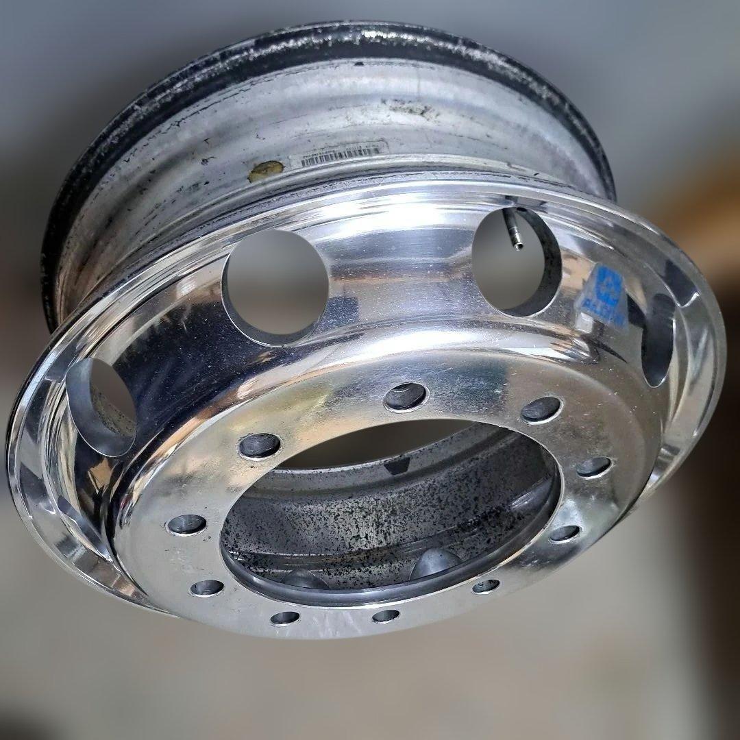 トラック　アルミホイール　22.5×7.50