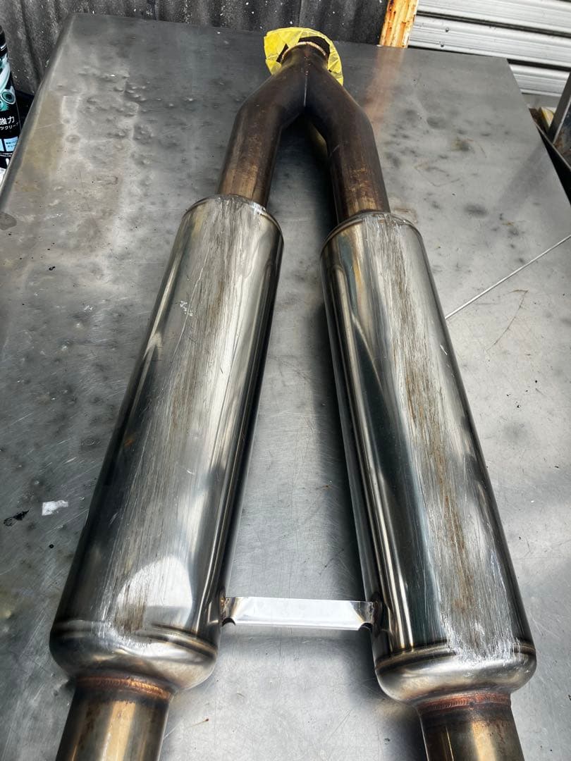 トヨタ　17マジェスタ　純正中間マフラー