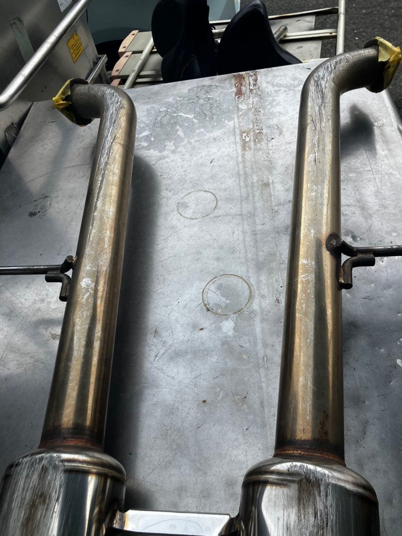 トヨタ　17マジェスタ　純正中間マフラー