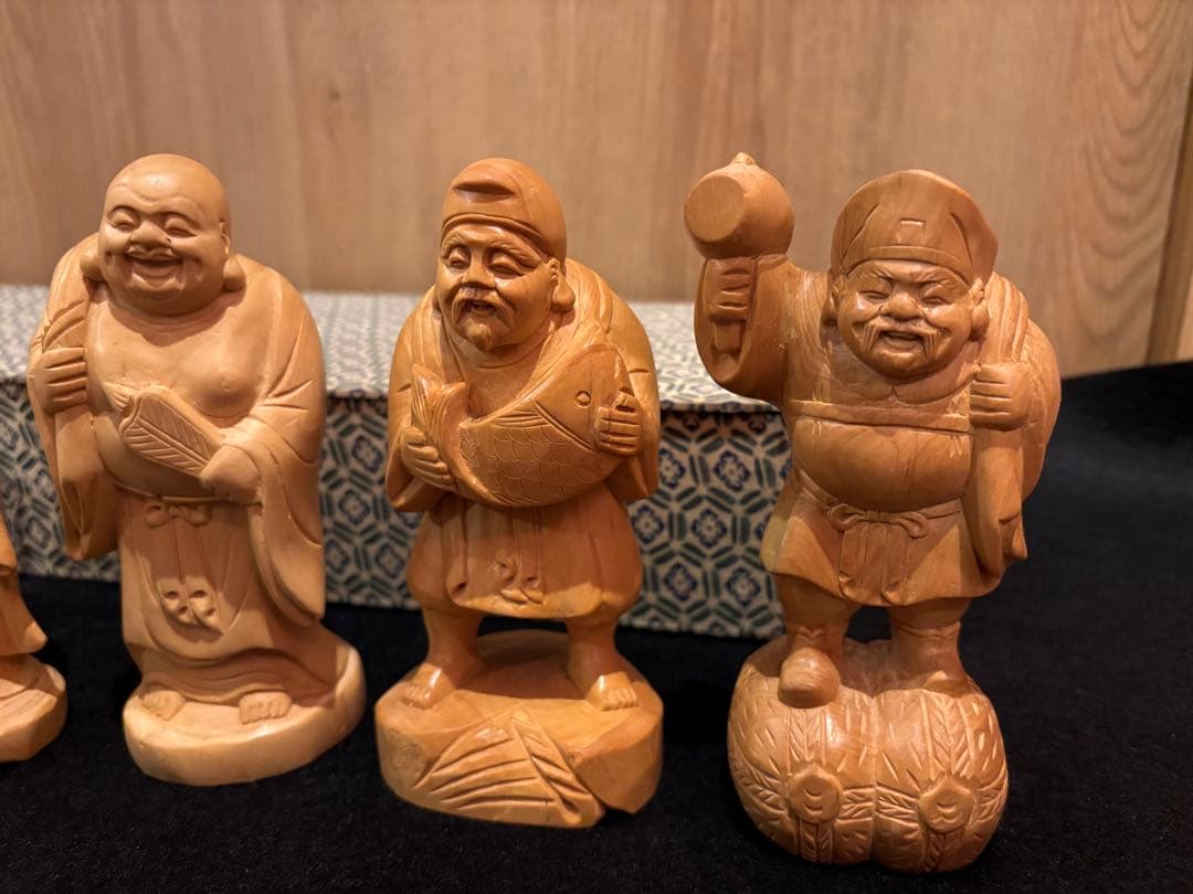 *七福神　木彫り 7体セット 縁起物