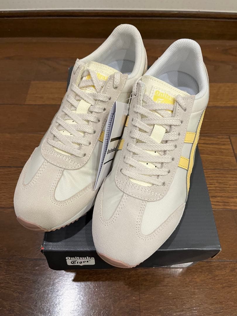 未使用品　オニツカタイガーCALIFORNIA 78 23.5