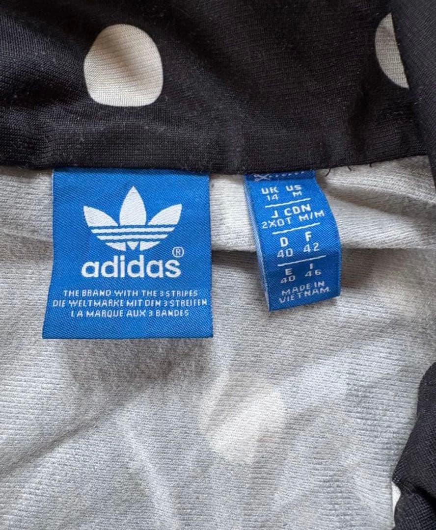 【adidas】ドット柄 ブラック ジップアップジャージ