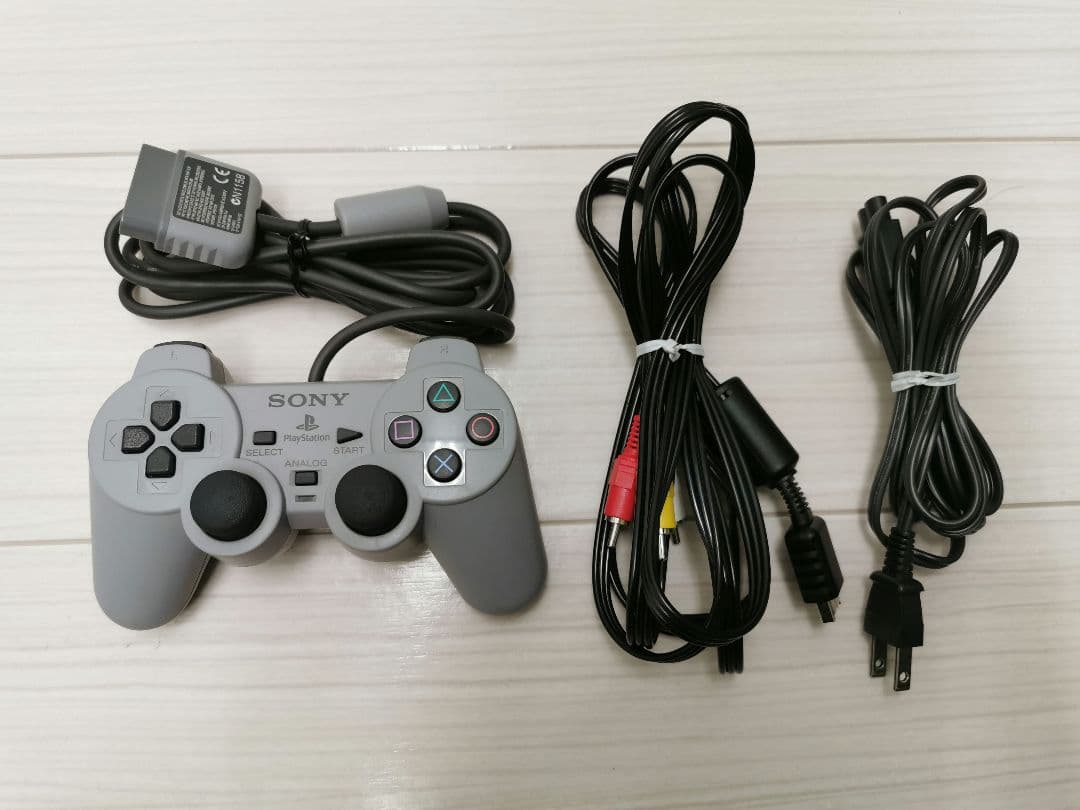 SONY SCPH-9000とソフト8本　美品