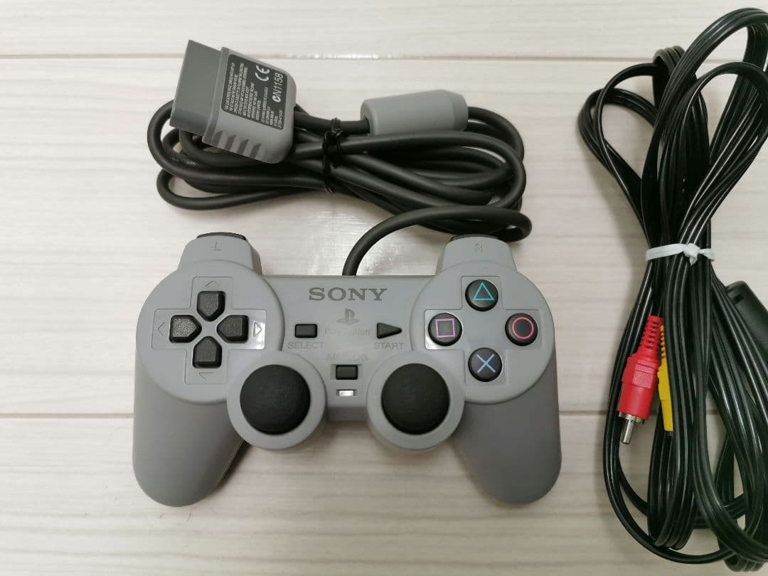 SONY SCPH-9000とソフト8本　美品