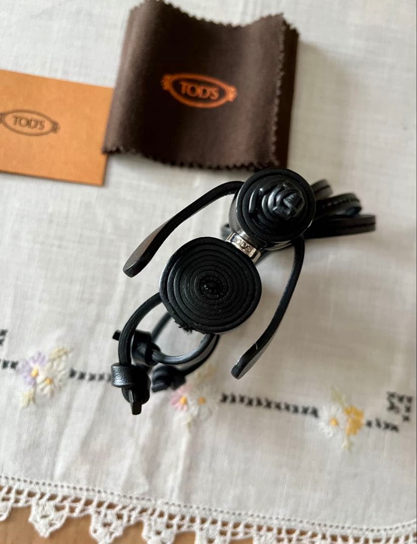 TOD’S トッズ レザー ドッグ チャーム (犬)ストラップ★黒 美品