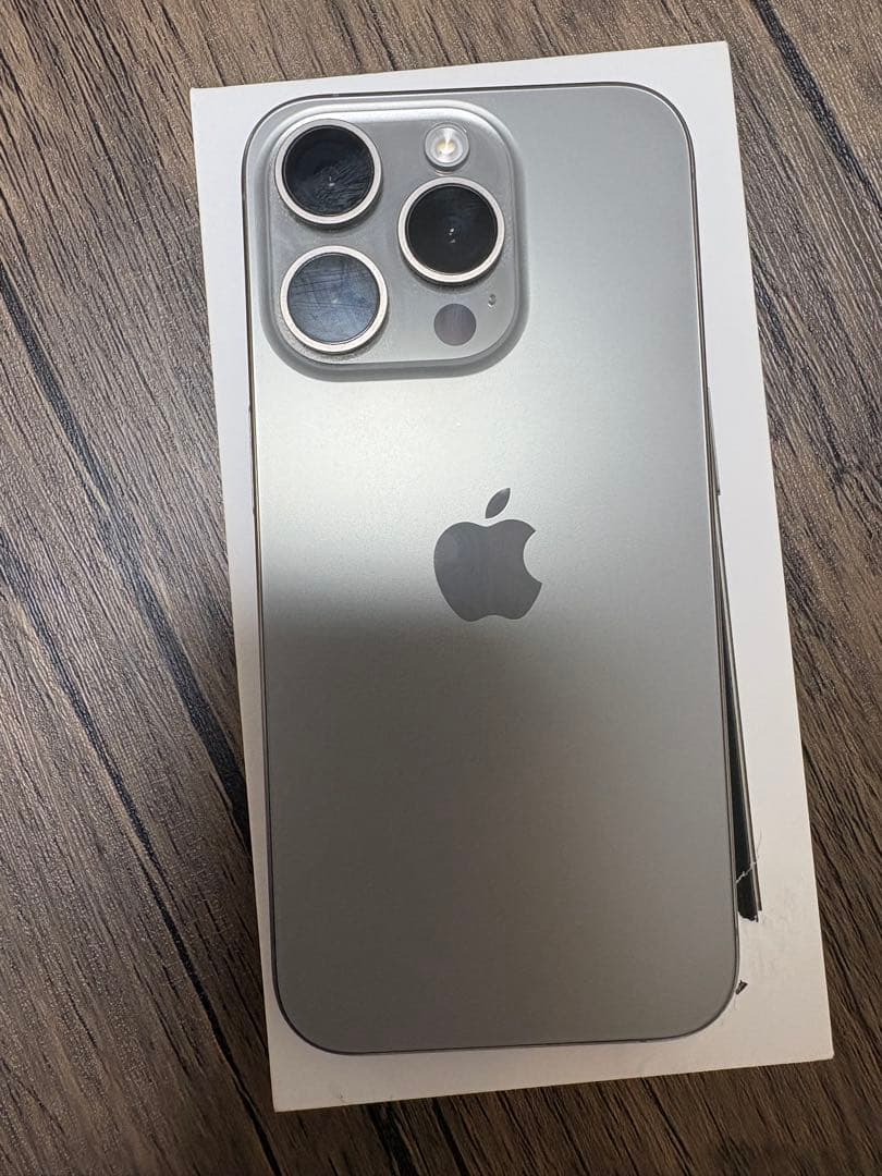 携帯電話本体 iPhone 15Pro