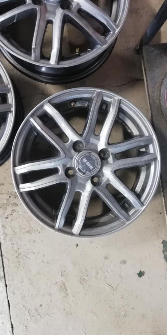 14インチ アルミホイール 4本セット（155/65R14対応）