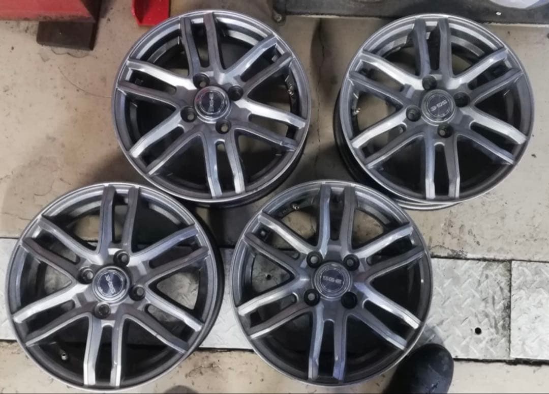 14インチ アルミホイール 4本セット（155/65R14対応）