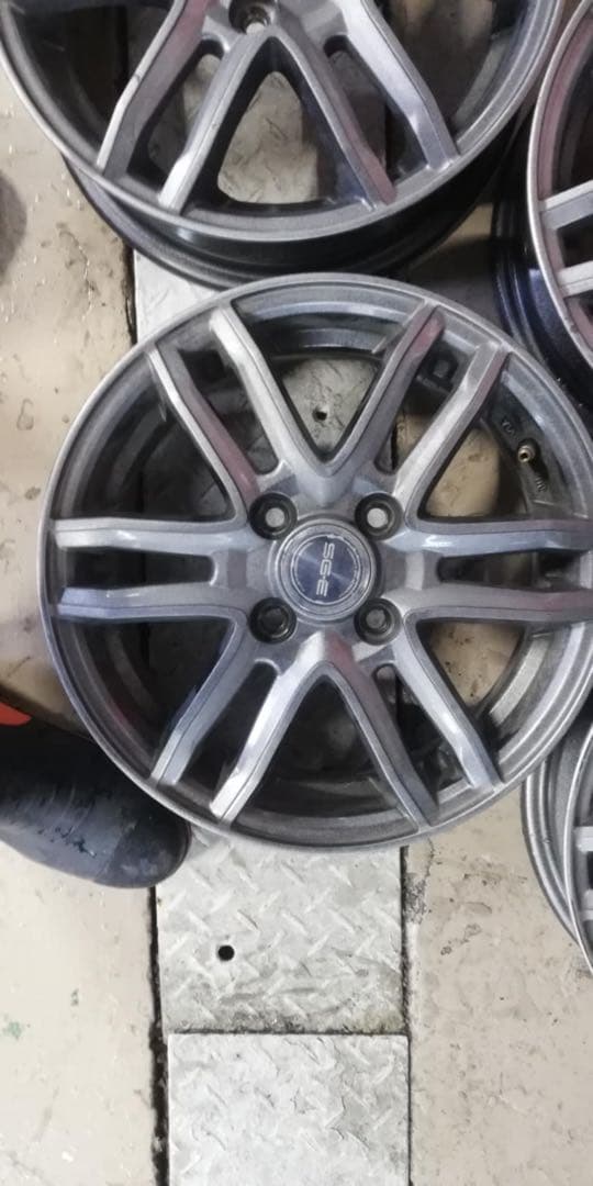 14インチ アルミホイール 4本セット（155/65R14対応）