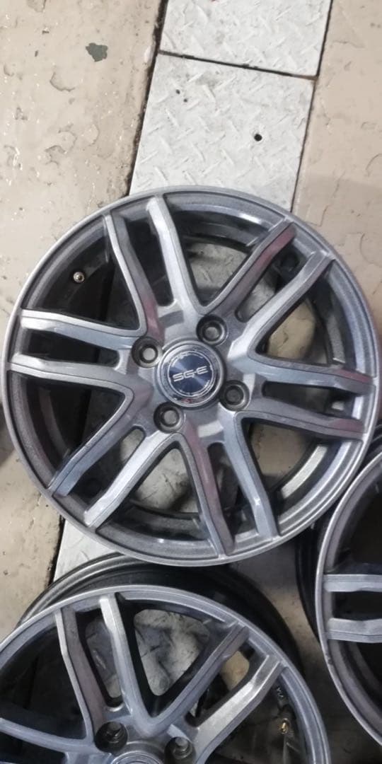 14インチ アルミホイール 4本セット（155/65R14対応）