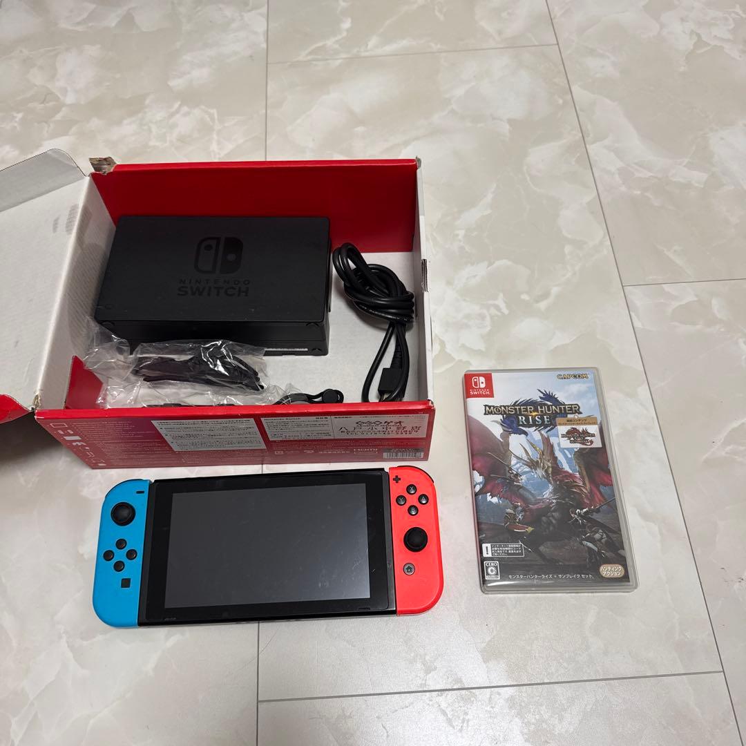 Nintendo Switch 本体 赤/青　カセット付き 右ジョイコン勝手に動