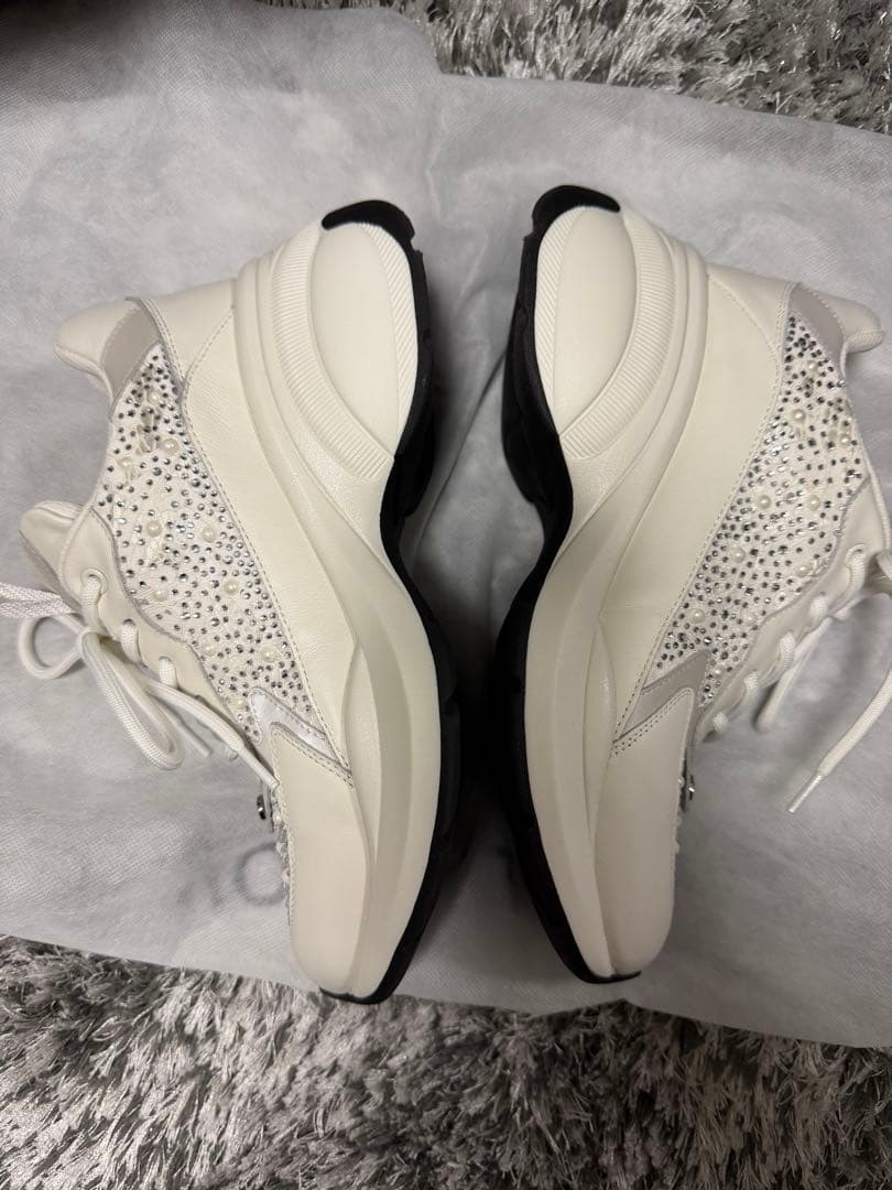 staccato パールミックスハイヒールスニーカー ホワイト