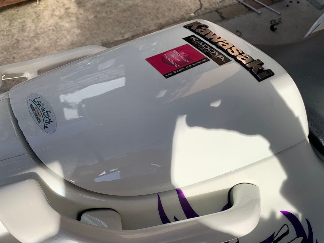 シングルシートカウル（ZX-9R B型）