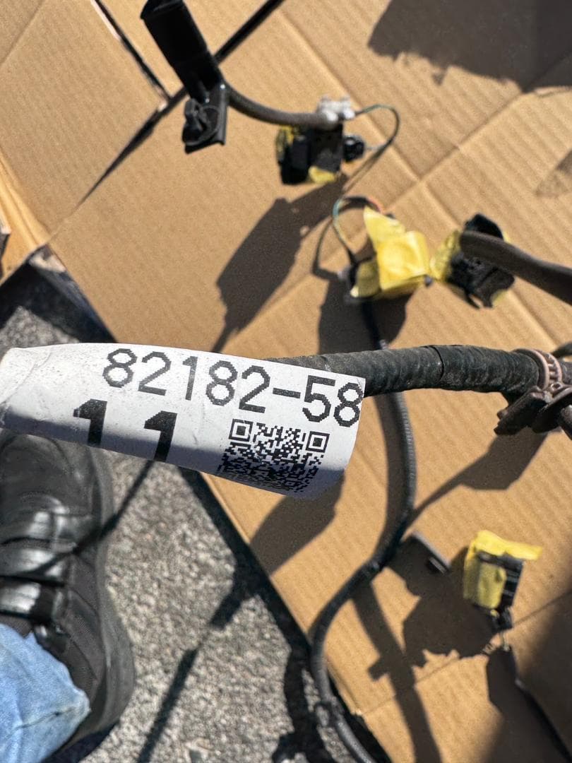 トヨタ　アルファード　ベルファイヤ　リア　ソナー　コーナー　センサー