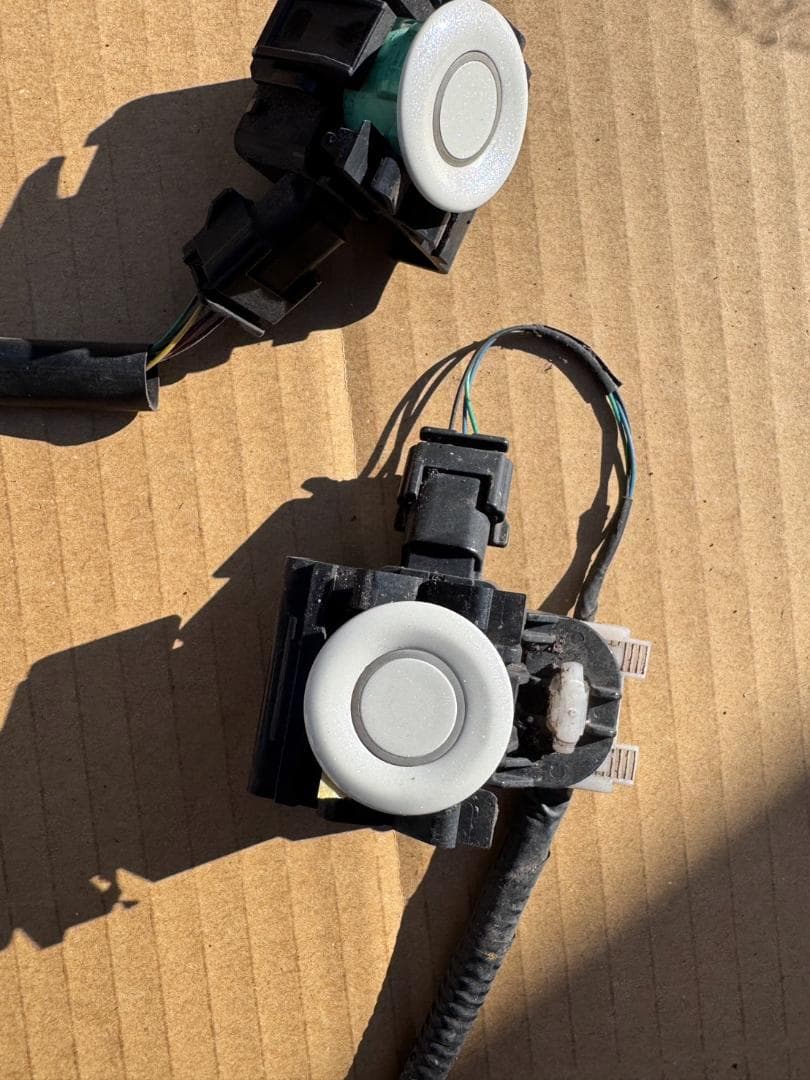 トヨタ　アルファード　ベルファイヤ　リア　ソナー　コーナー　センサー