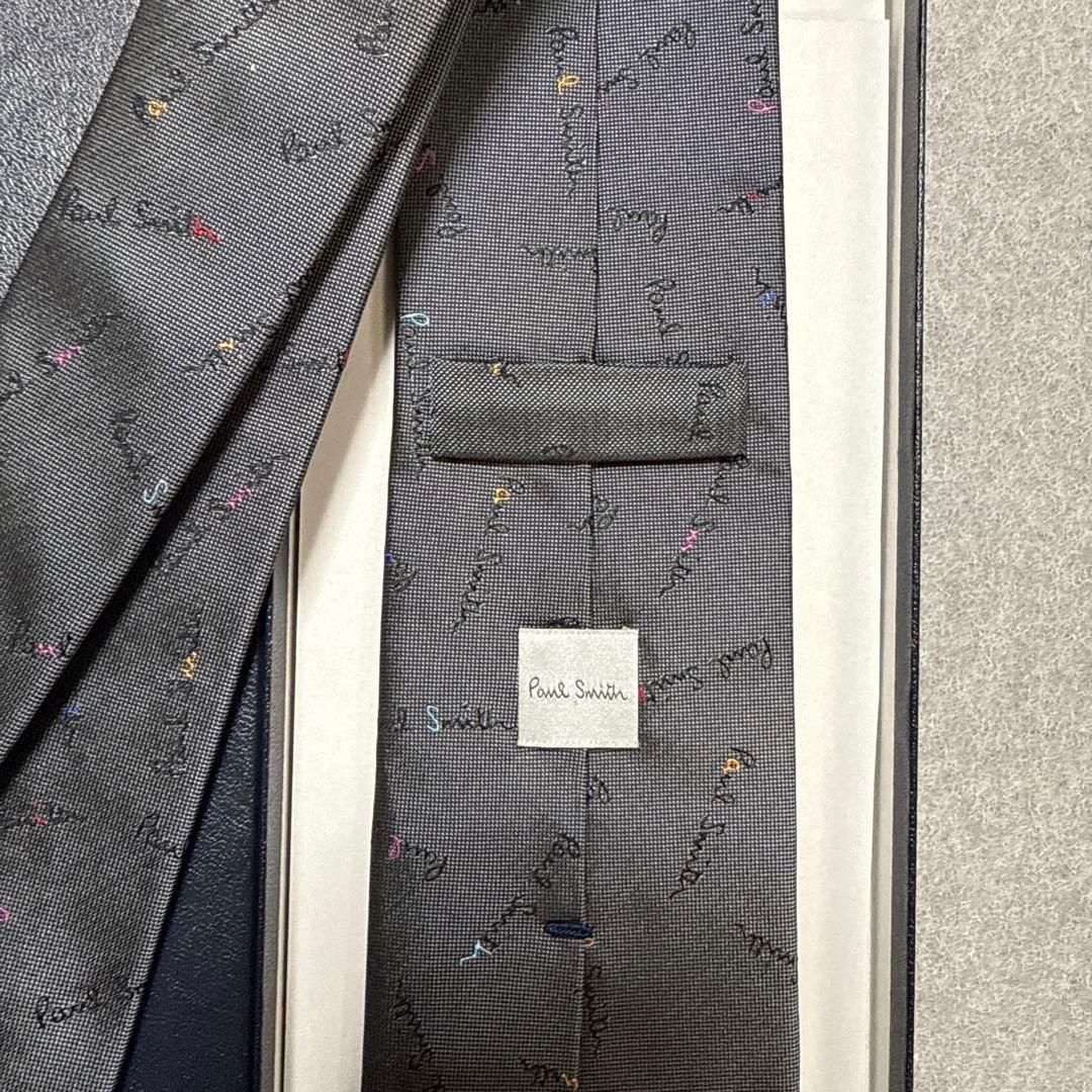 美品　ポールスミス　ネクタイ　グレー　ロゴ総柄　犬柄　シルクジャガード