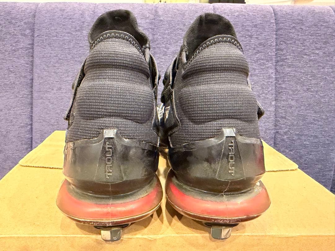 Nike Trout 7 野球スパイクシューズ ブラック/レッド 限定色