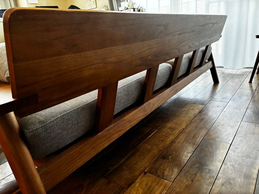 【定価15万円超】unico KIRP 3人掛けソファ　ウッドフレーム