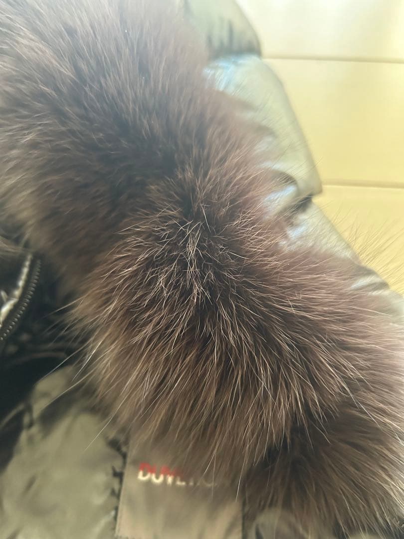 DUVETICA ブラック ダウンベスト 40