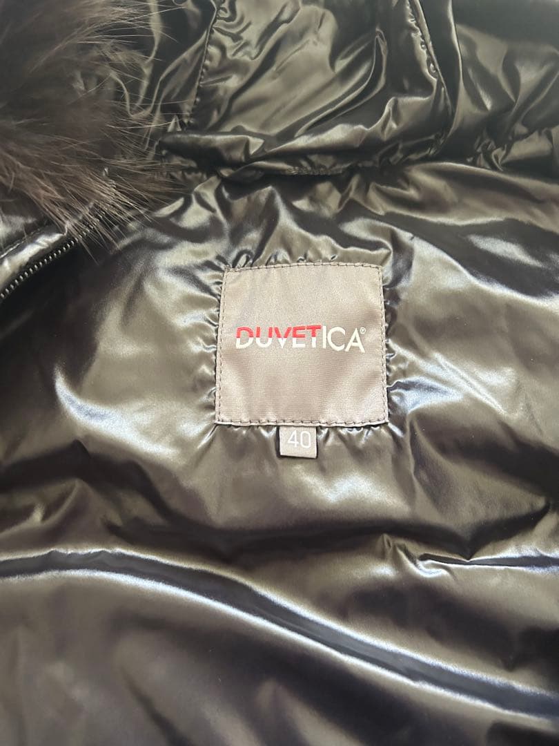 DUVETICA ブラック ダウンベスト 40