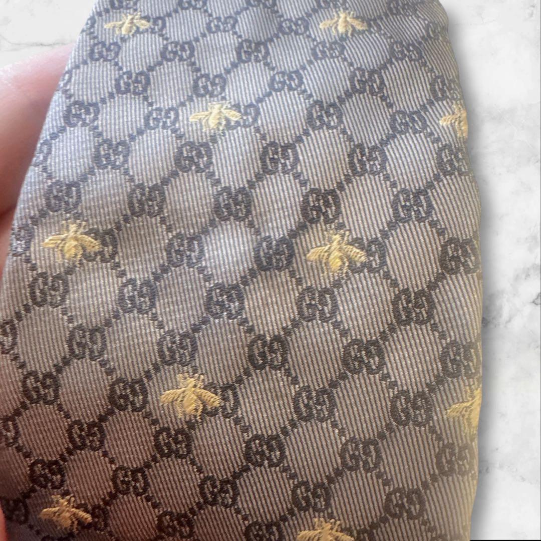 GUCCI グッチ　gg柄　蜂　ビー　ベージュ　現行タグ