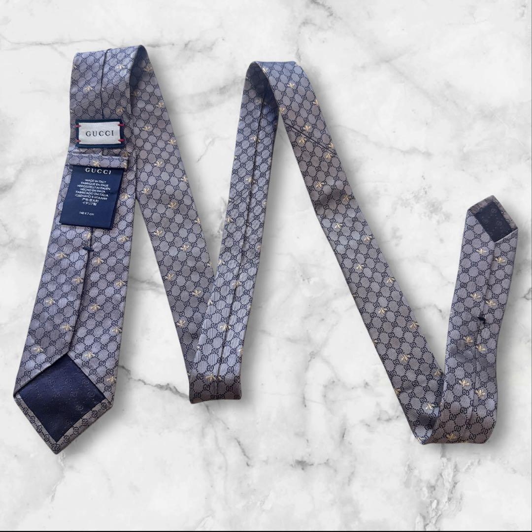 GUCCI グッチ　gg柄　蜂　ビー　ベージュ　現行タグ