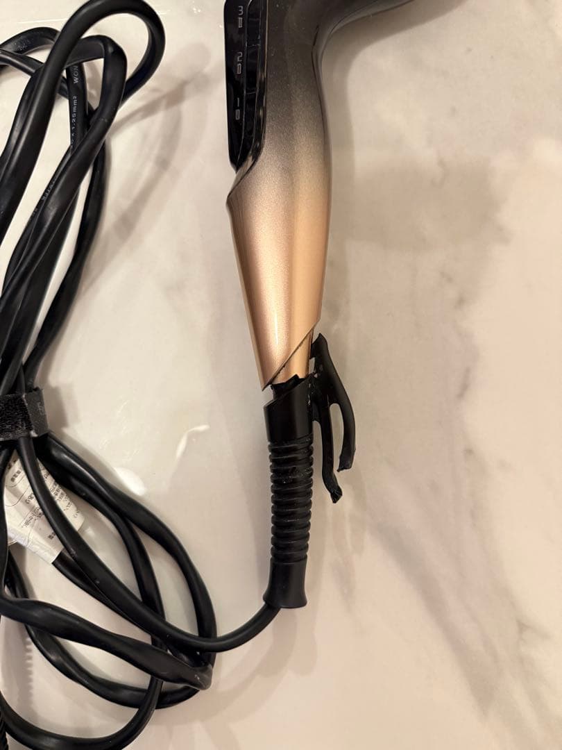 REPRONIZER 4D Plus　ドライヤー