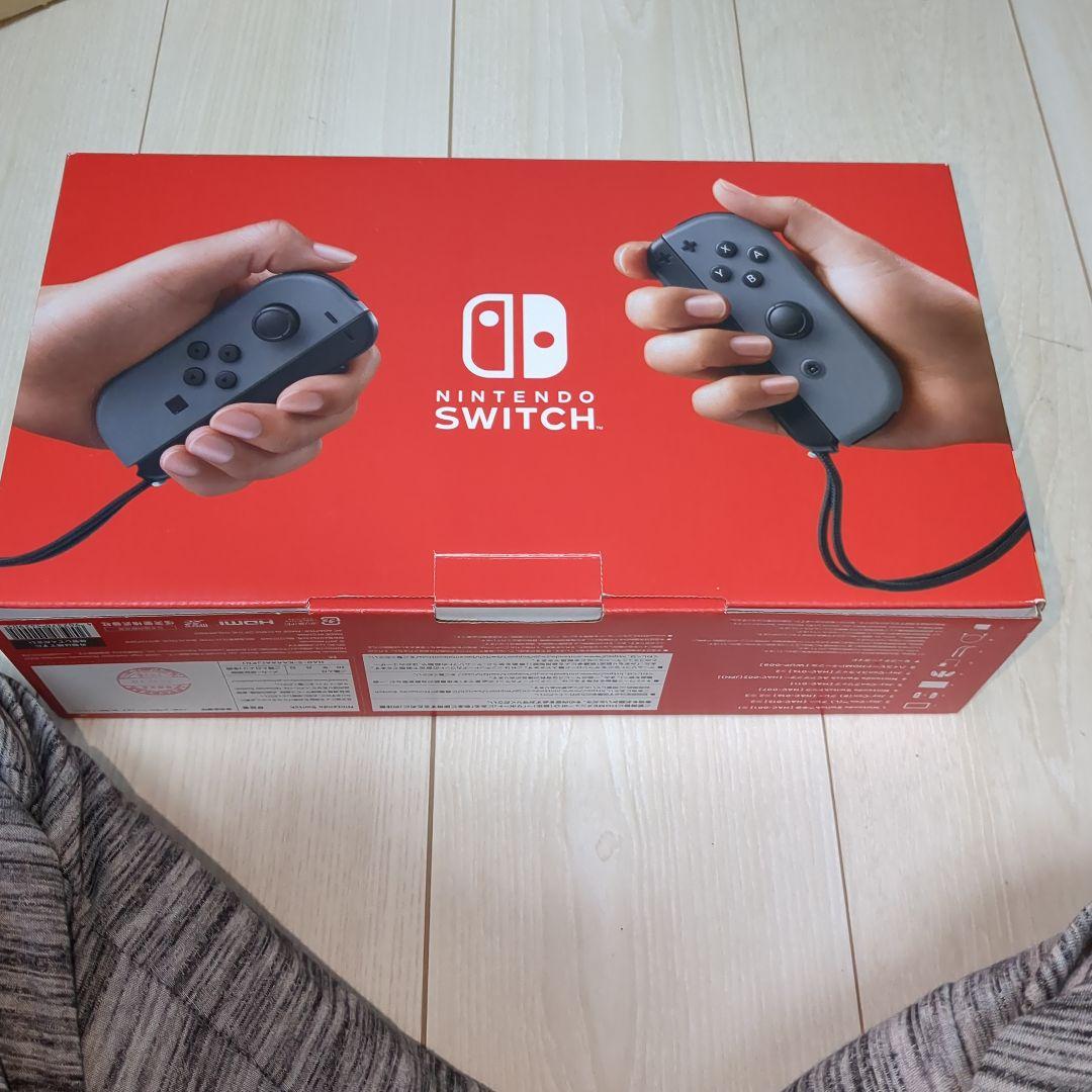 美品　Nintendo Switch 本体 グレー　ジョイコン付き