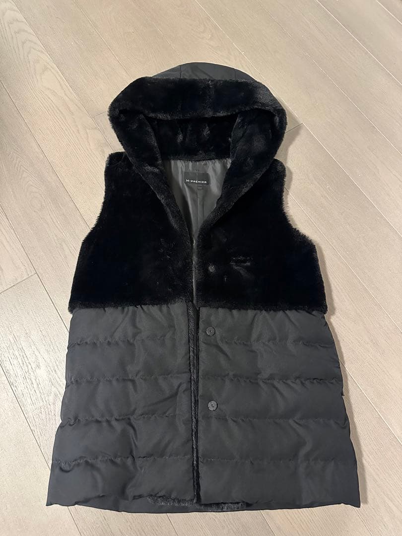 エムプルミエエコムートンダウンベスト 黒