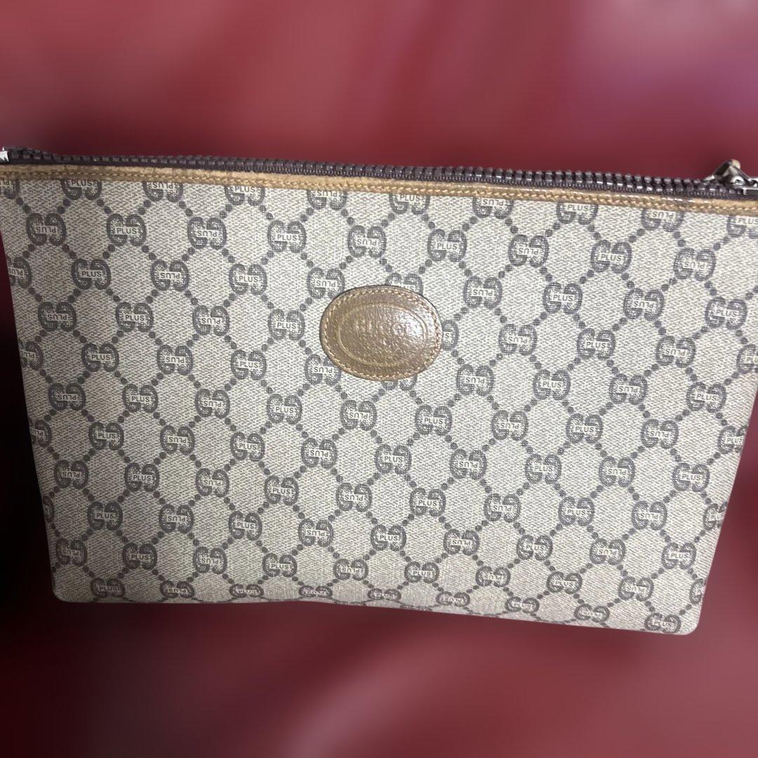 GUCCI GGパターン クラッチバッグ ベージュ