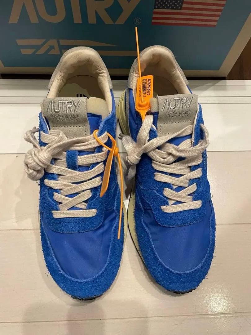 AUTRY REELWIND LOW SNEAKERS スニーカー