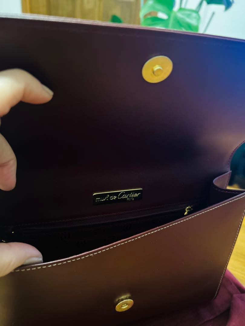 バーガンディレザー クラッチバッグ