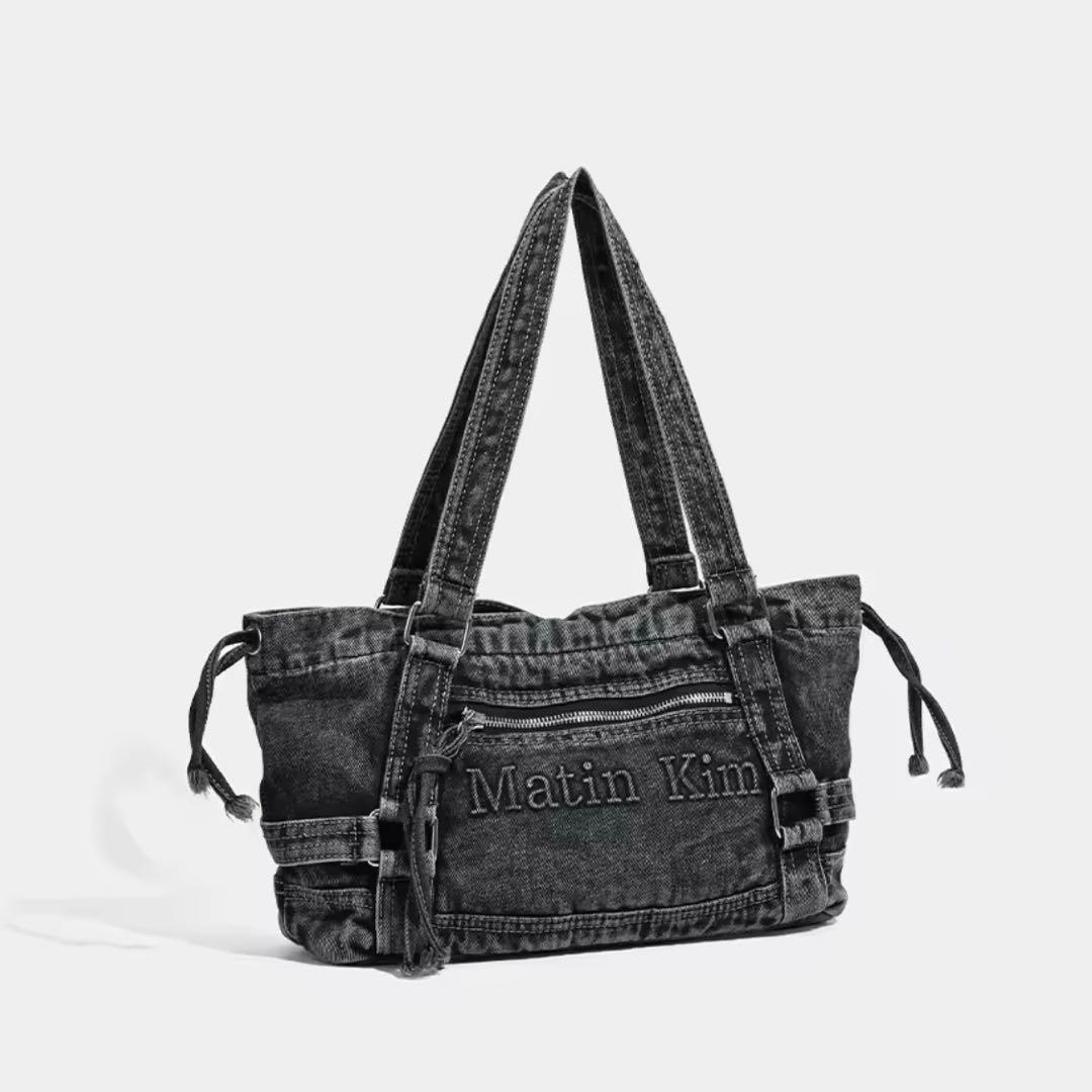 新品 Matin Kim デニムショルダーバッグ　ブラックデニム 韓国ブランド