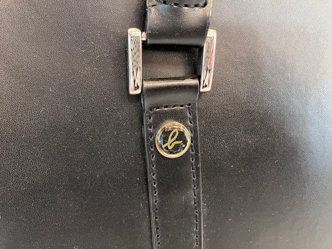 agnès b. アニエスべー レザートートバッグ　ブラックA 4 ・ＰＣ