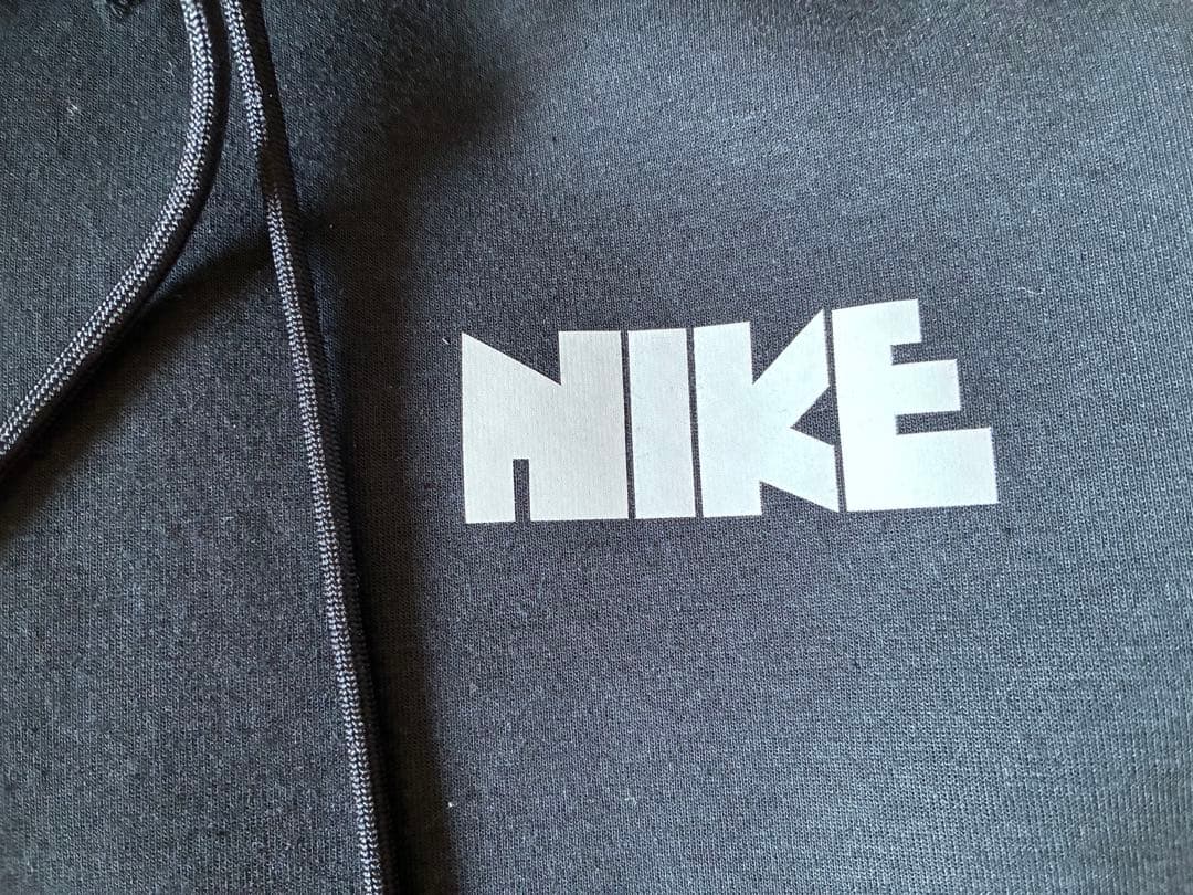 サカイ ナイキ sacai nike コラボ S パーカー