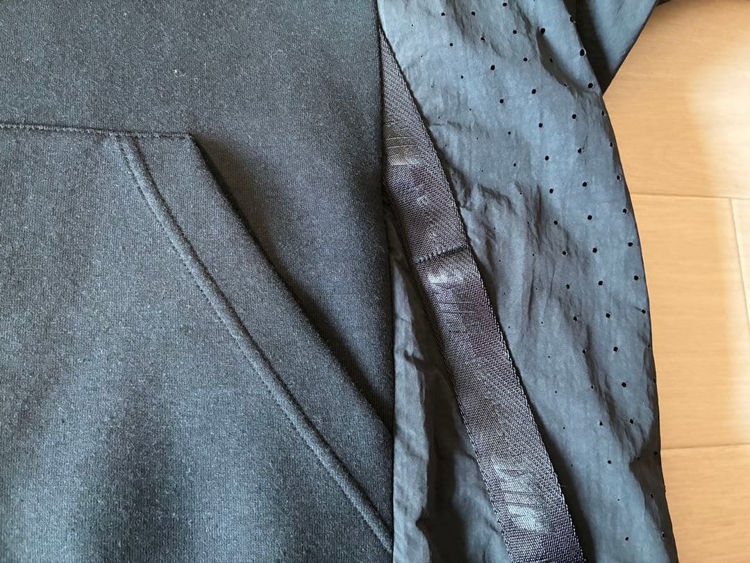 サカイ ナイキ sacai nike コラボ S パーカー