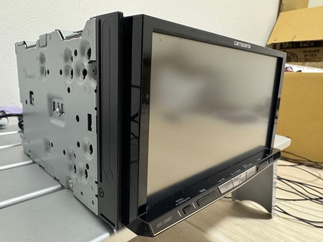Pioneer carrozzeria 7型ナビ AVIC-ZH0007